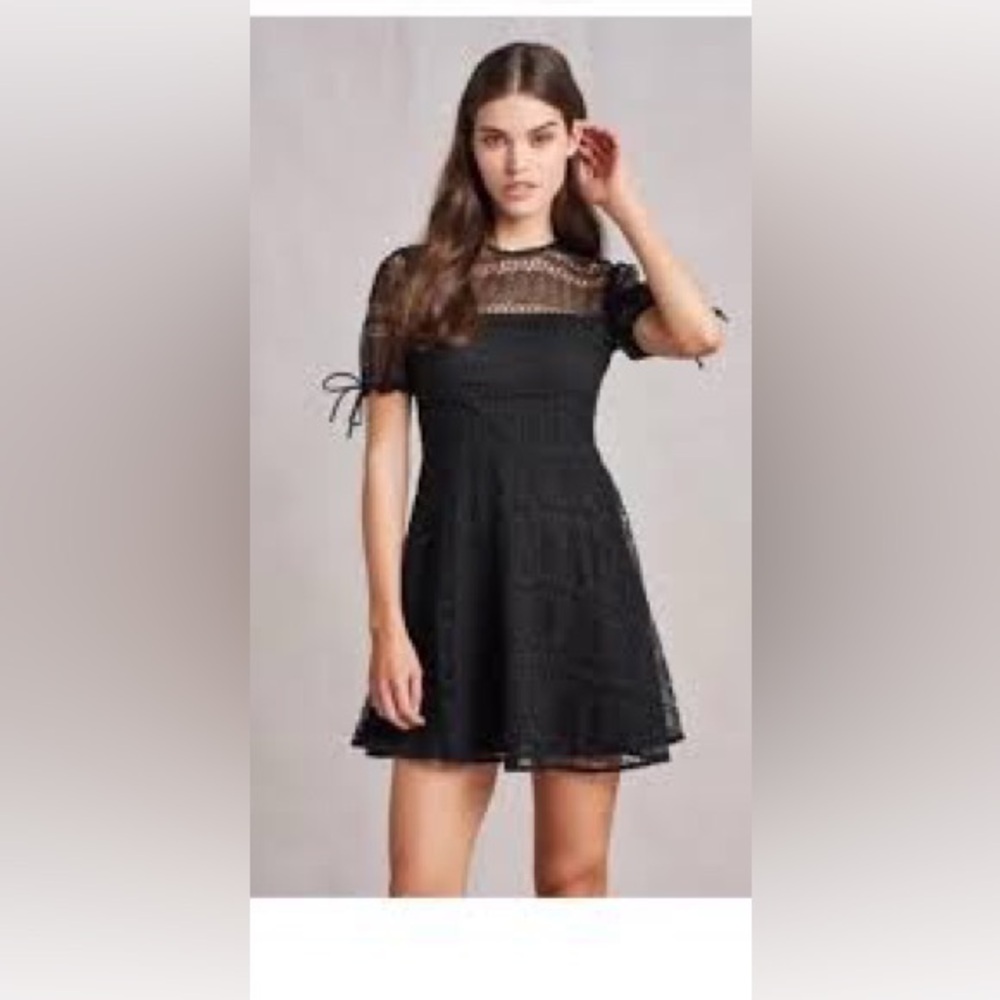 Romeo and Juliet couture new with tags size medium dress $195 new